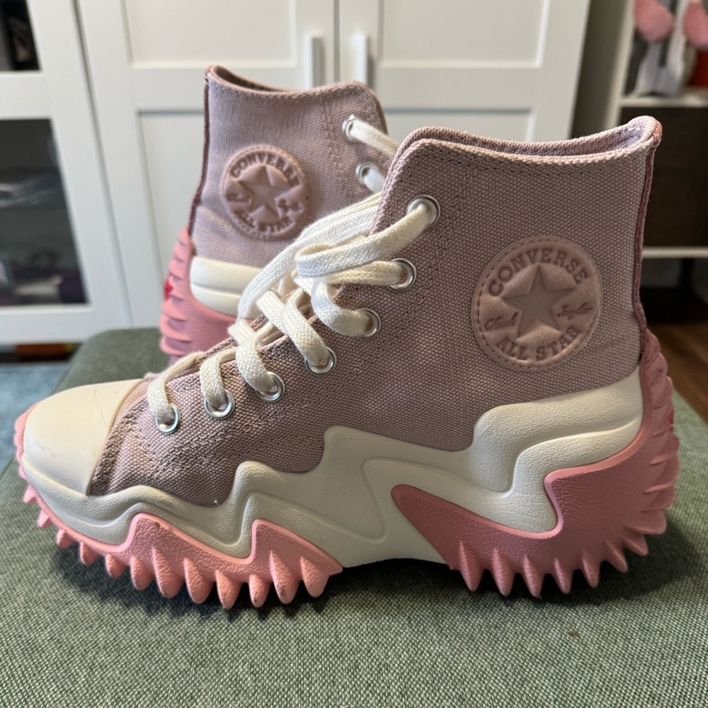 Converse Run Star Motion Hi Trance Form sneakers in baby pink